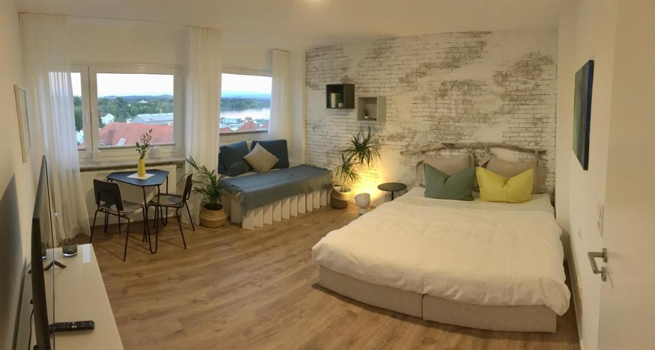 Liebevoll renoviertes Apartment mit Panoramablick Friedrichshafen Exterior foto