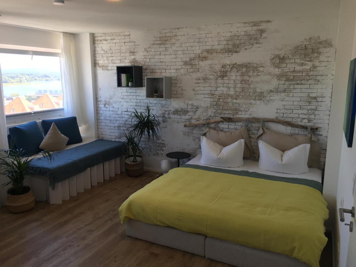Liebevoll renoviertes Apartment mit Panoramablick Friedrichshafen Exterior foto