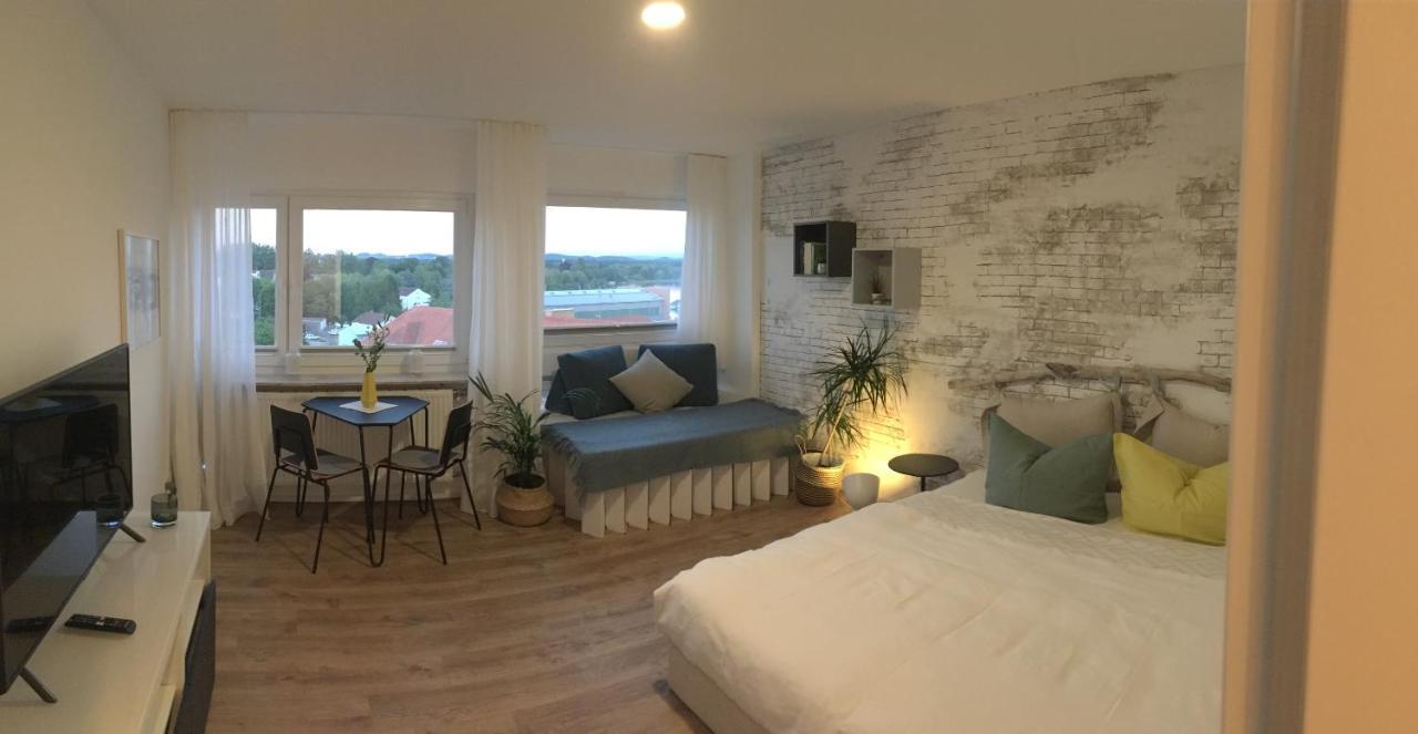 Liebevoll renoviertes Apartment mit Panoramablick Friedrichshafen Exterior foto